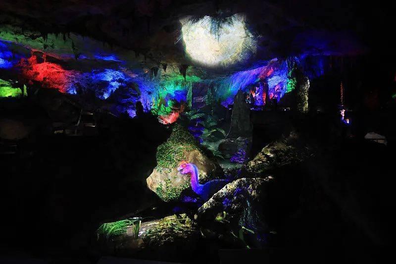 逃出塞里洛斯村